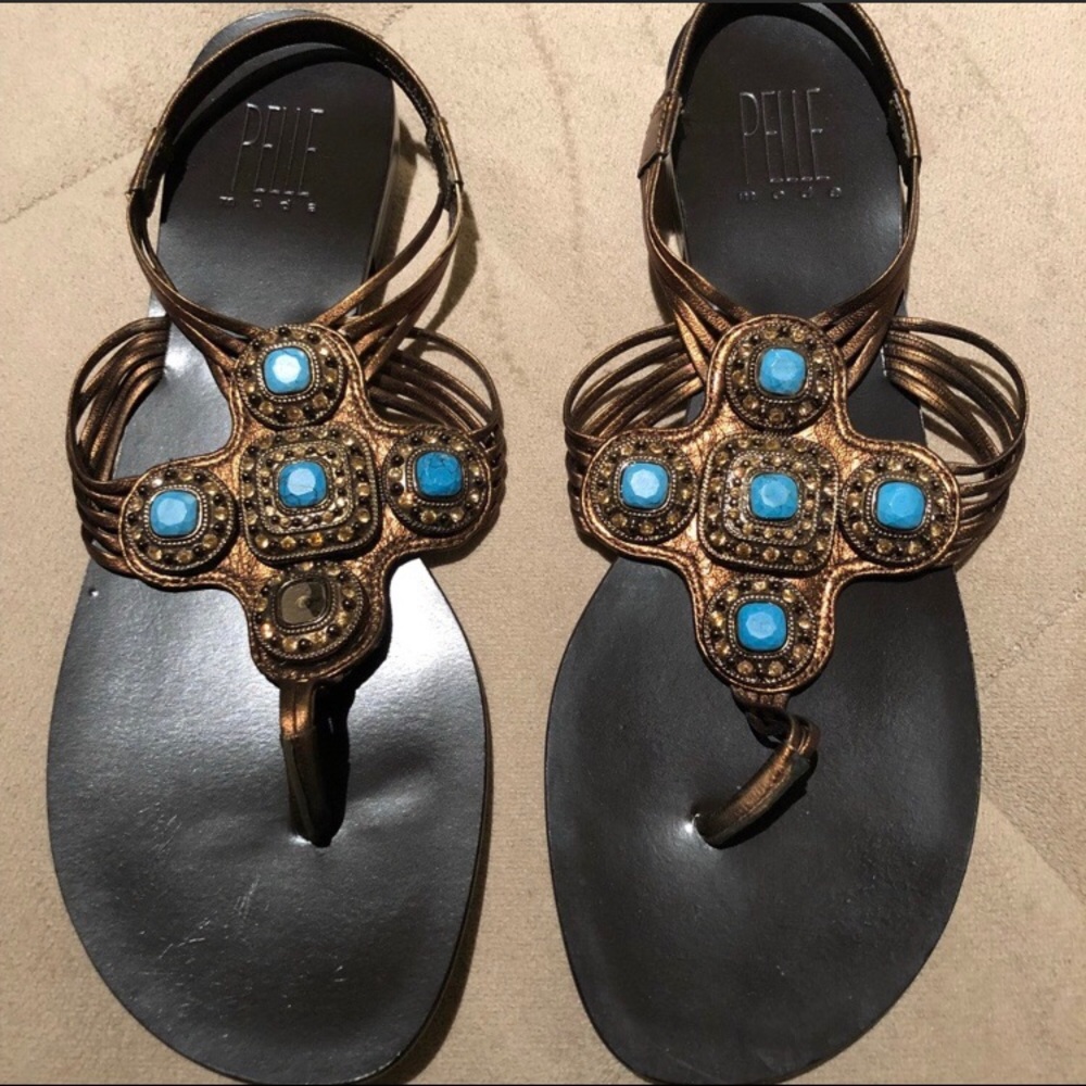 Pelle Moda Leather Sandles 7